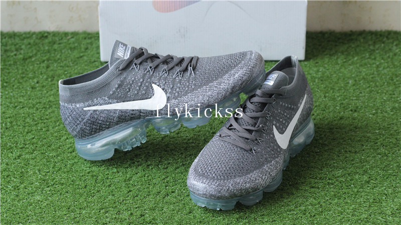 Nike Air VaporMax Flyknit Dark Grey